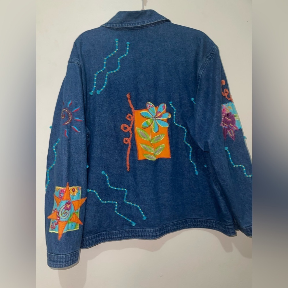 Vintage Artsy Embroidered 3D Popart Denim Jacket - Picture 10 of 16
